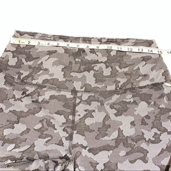 Spyder Active Grey Camo Fleece Lined Leggings NWT Sz Large - Picture 5 of 10